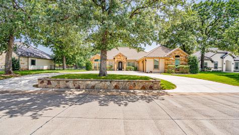 1206 Catalina Bay Boulevard Granbury TX 76048