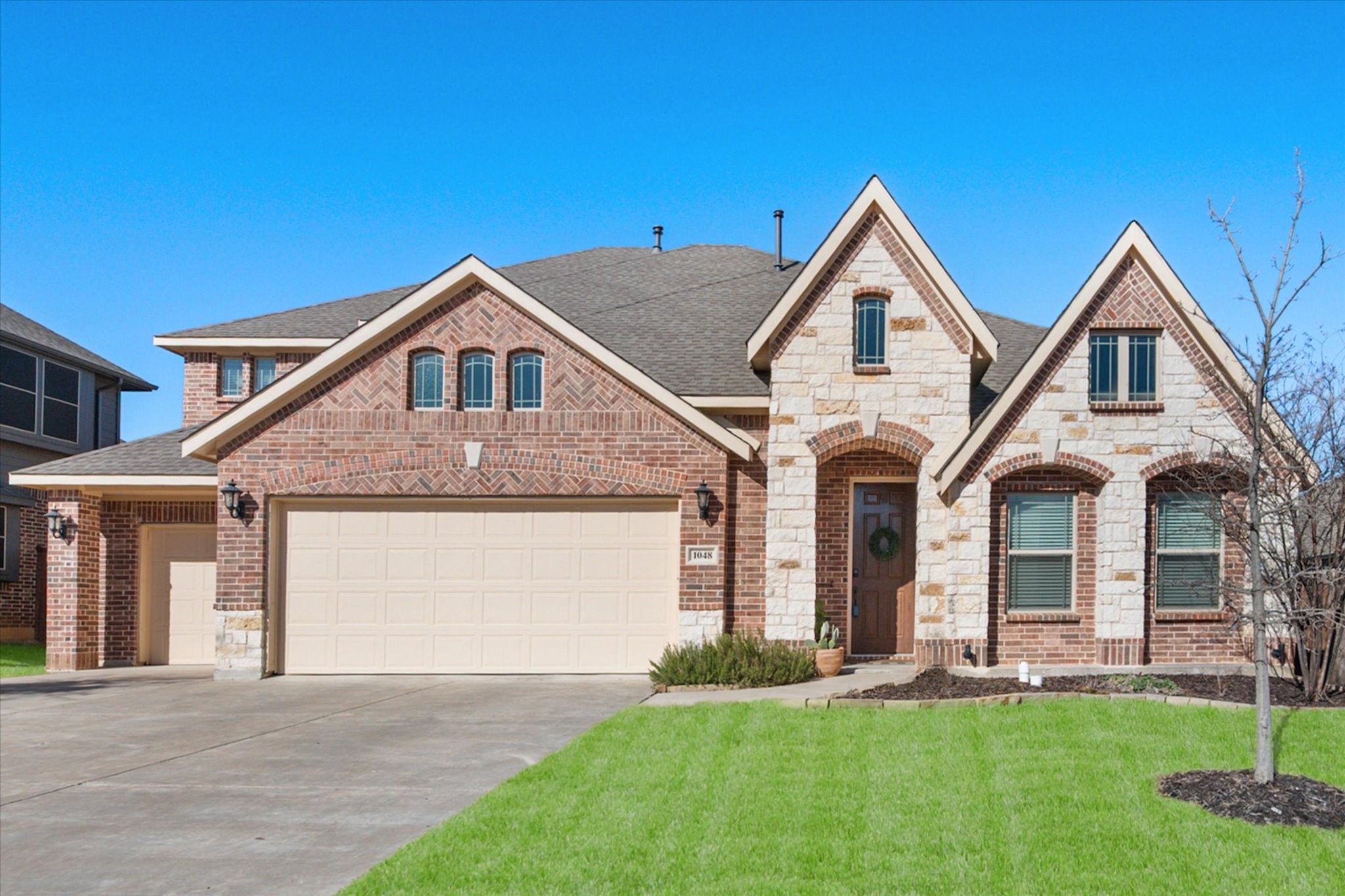1048 English Oak Drive Burleson TX 76028