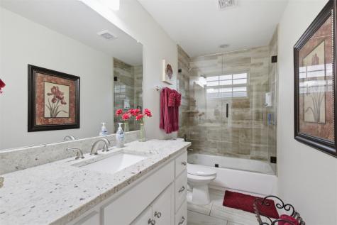 1505 Lakeview Drive Grand Prairie TX 75051
