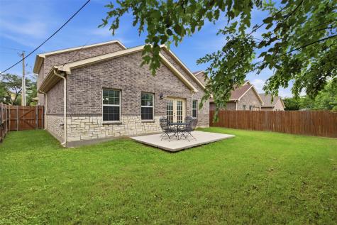 1505 Lakeview Drive Grand Prairie TX 75051