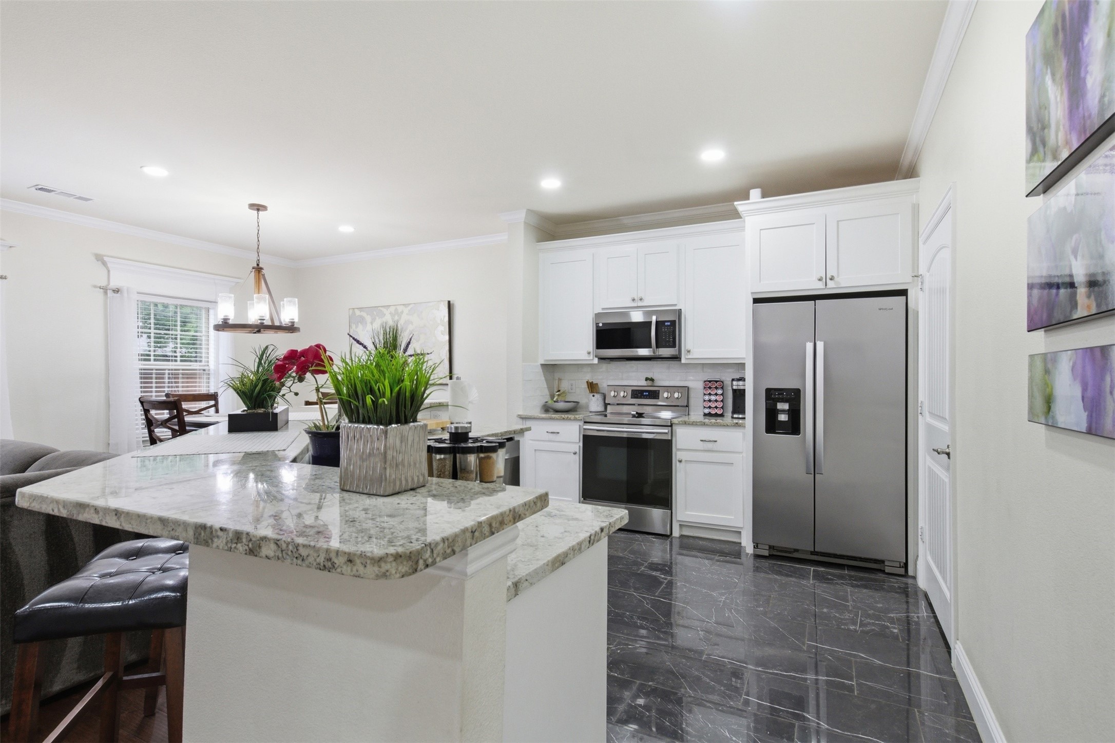 1505 Lakeview Drive Grand Prairie TX 75051