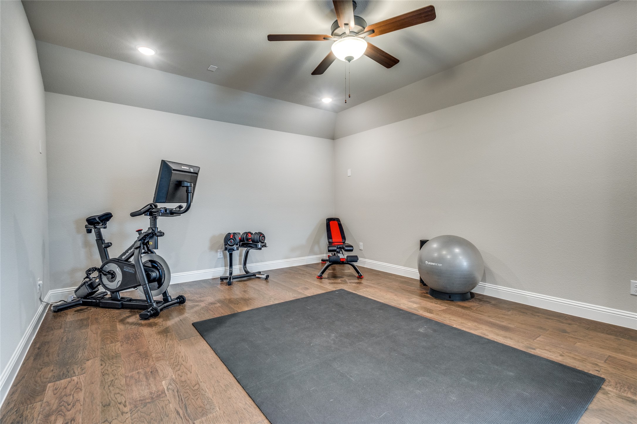11112 Lacey Oak Ridge Flower Mound TX 76226