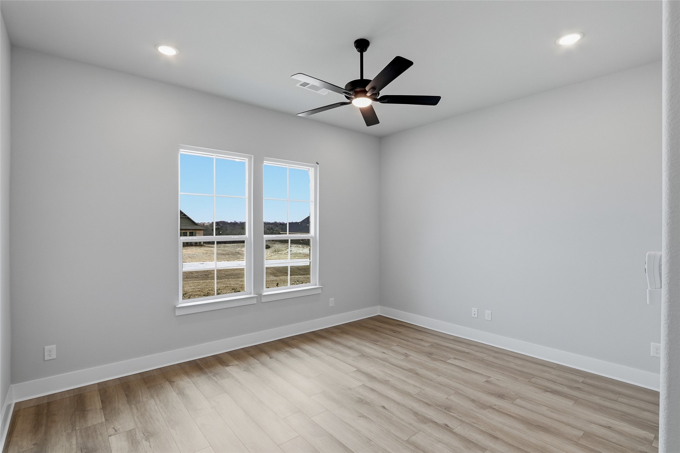 812 Valley Ridge Road Van Alstyne TX 75495