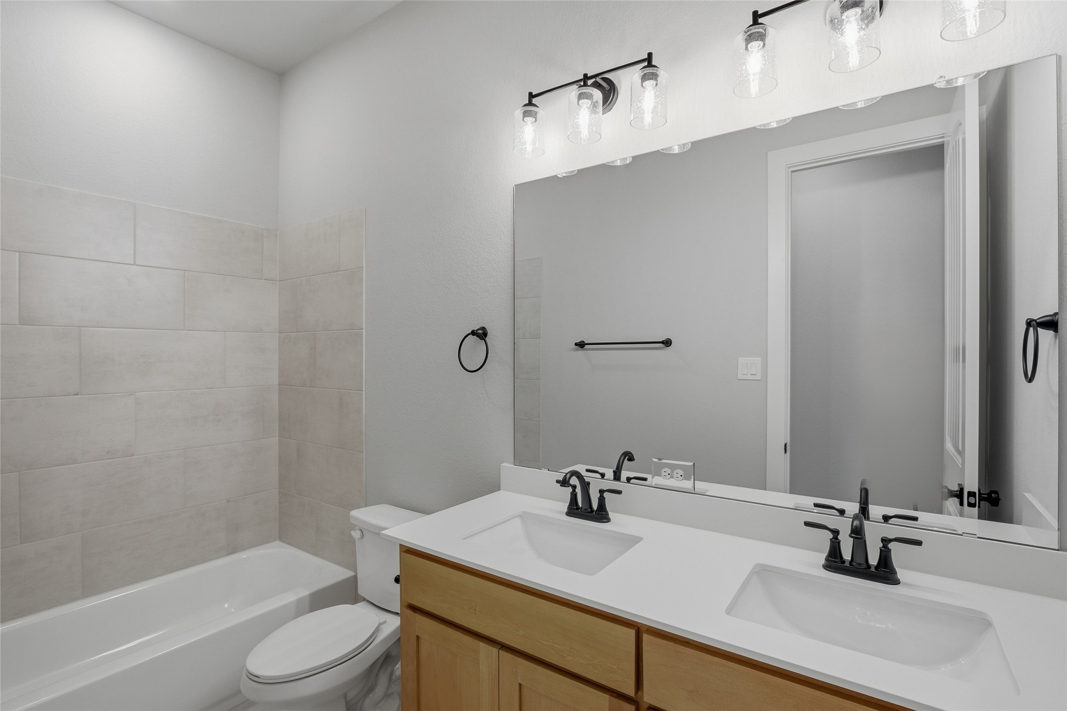 812 Valley Ridge Road Van Alstyne TX 75495
