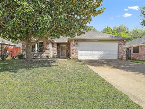 1404 Mockingbird Lane Desoto TX 75115