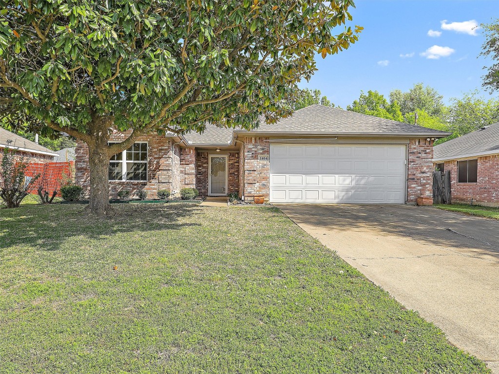 1404 Mockingbird Lane Desoto TX 75115