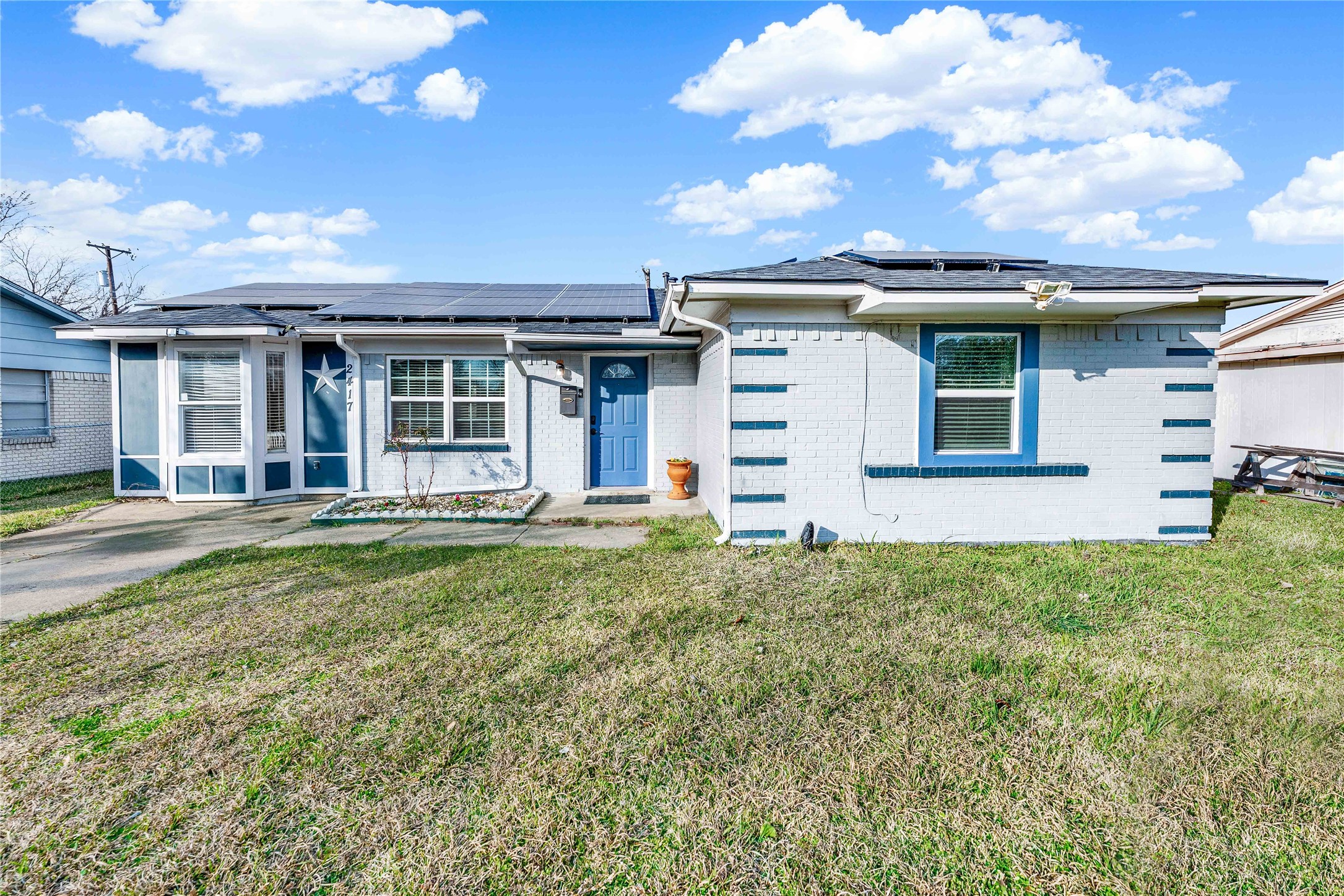 2417 Vickie Street Mesquite TX 75149