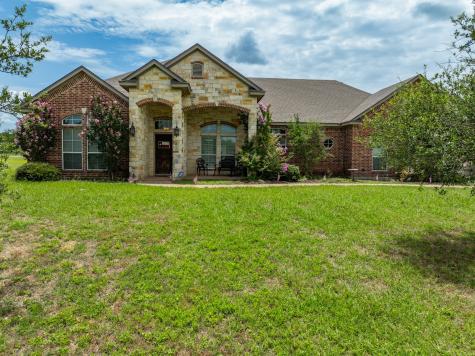 845 W County Line Road E West TX 76691