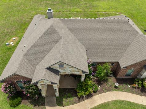 845 W County Line Road E West TX 76691