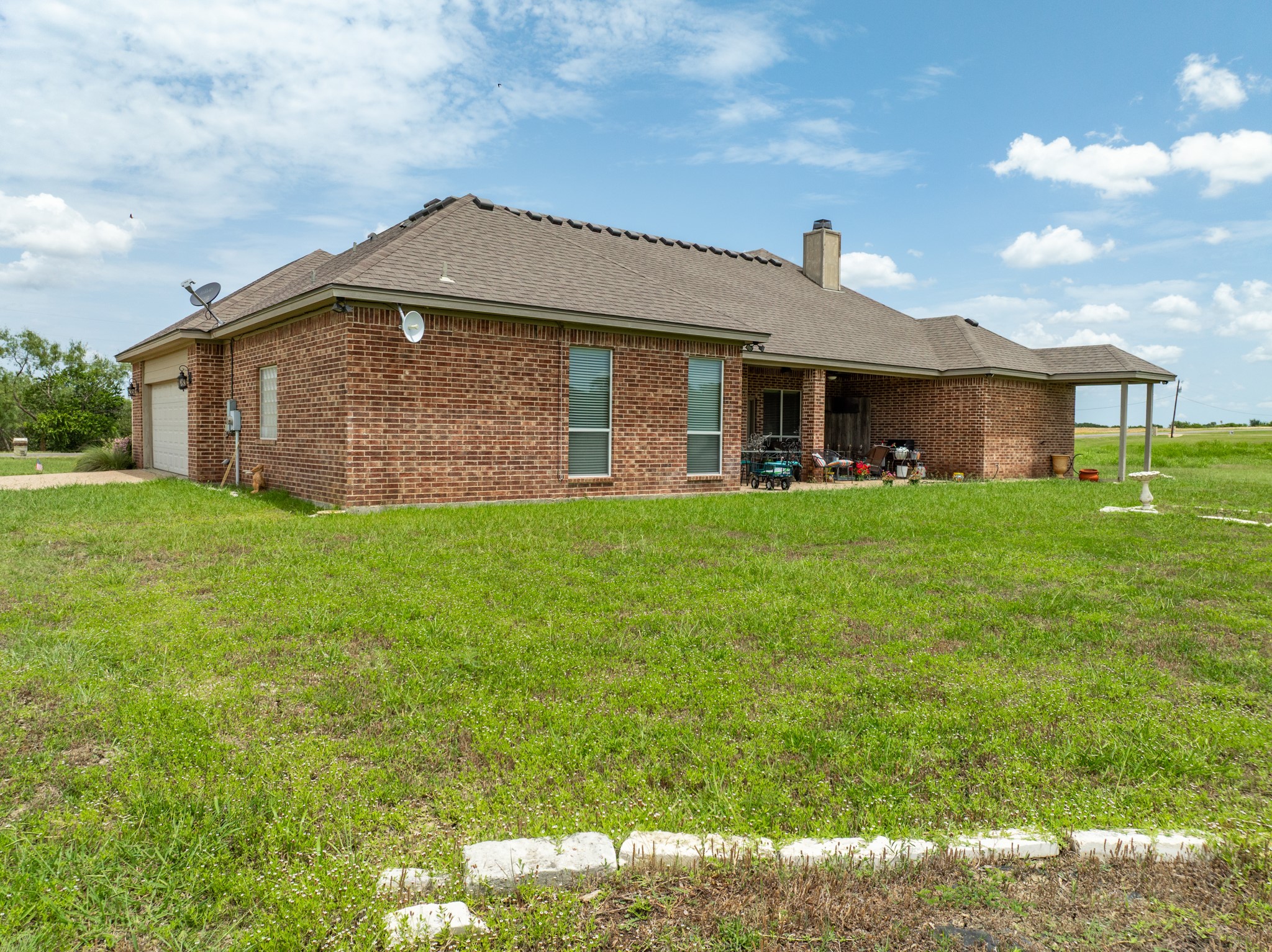 845 W County Line Road E West TX 76691