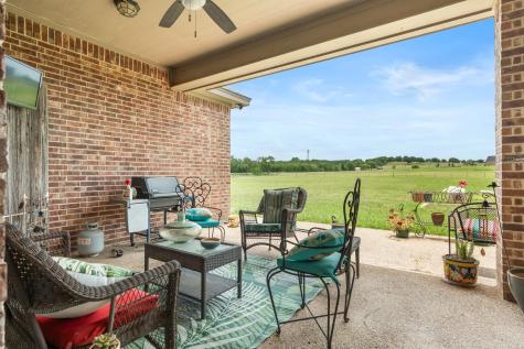 845 W County Line Road E West TX 76691