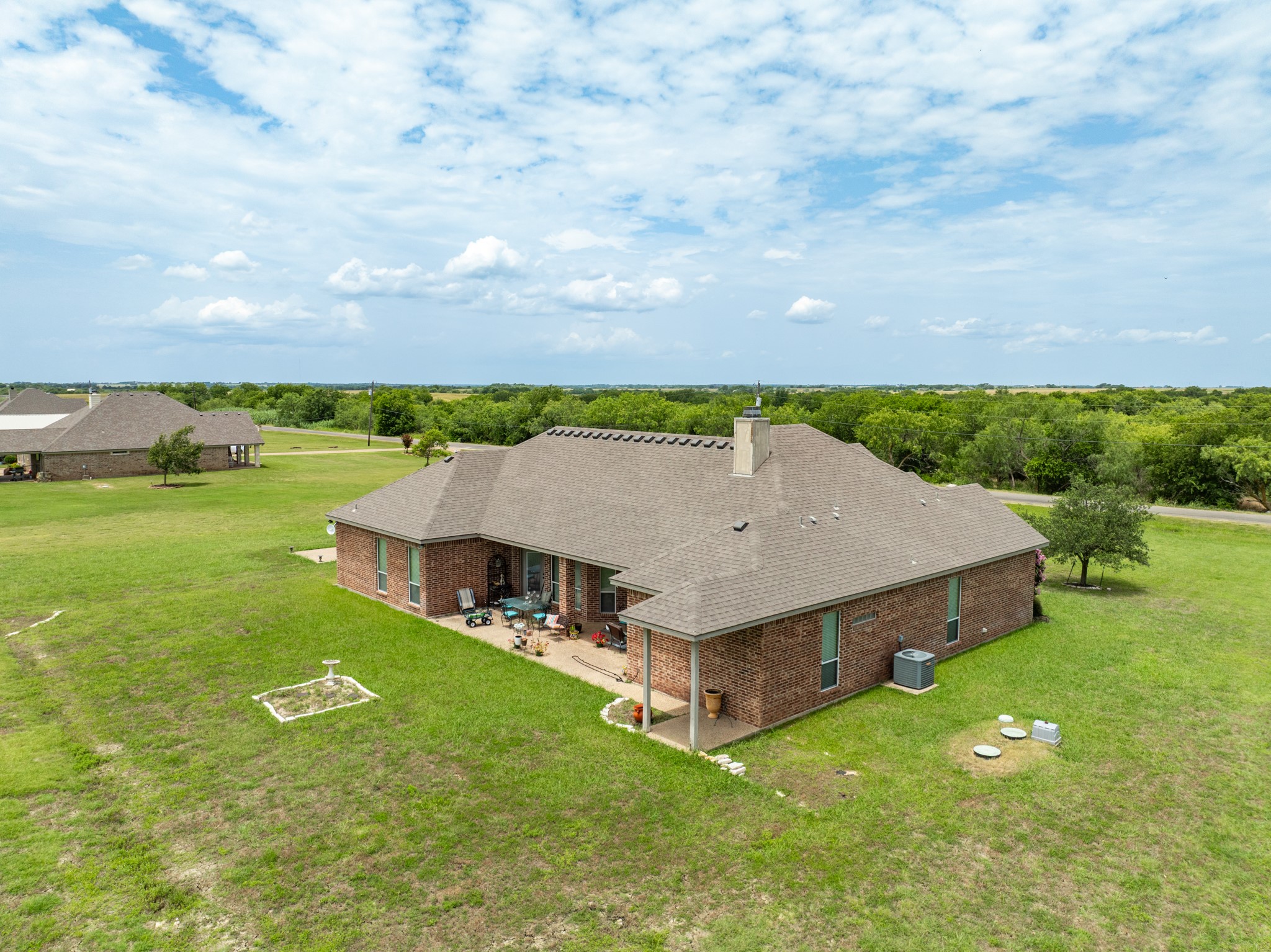 845 W County Line Road E West TX 76691