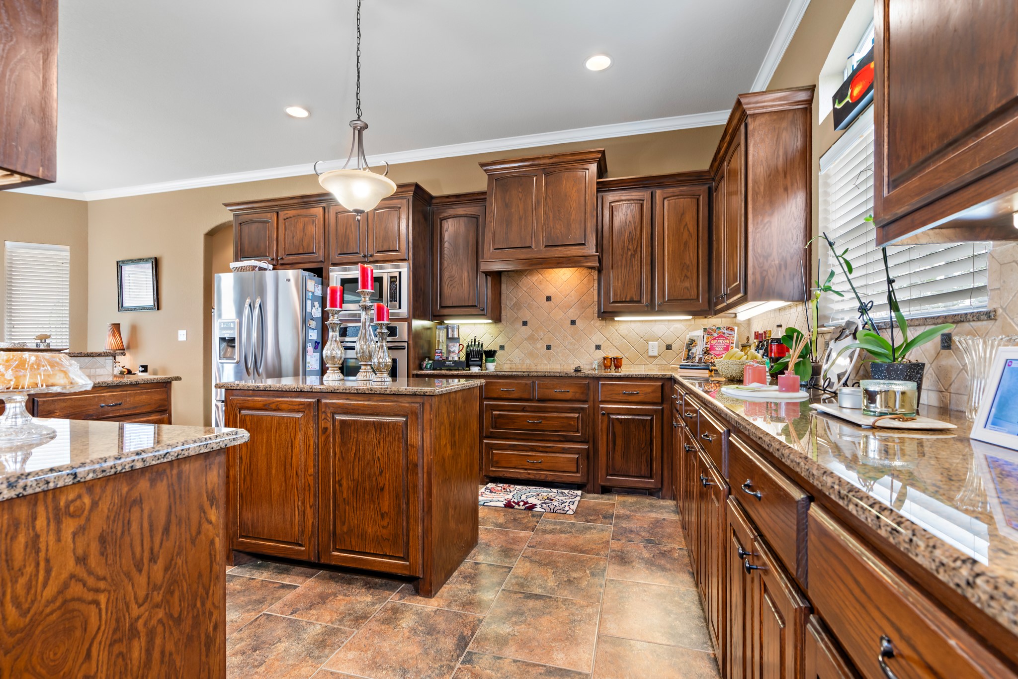 845 W County Line Road E West TX 76691