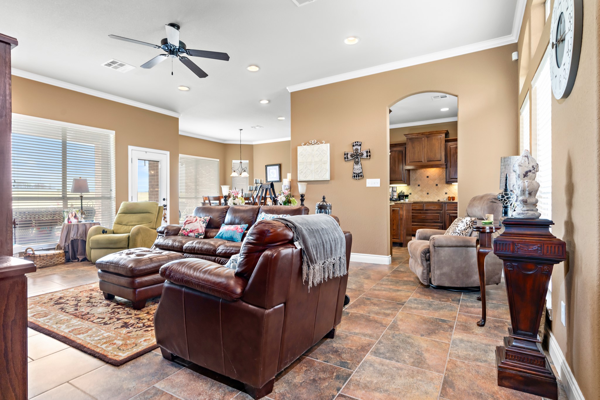 845 W County Line Road E West TX 76691