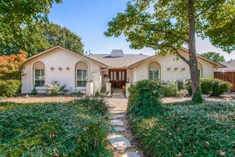 12540 Lochmeadows Drive Dallas TX 75244