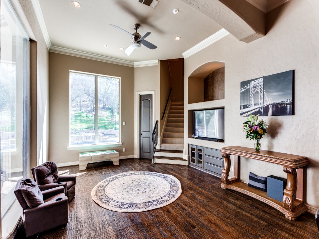 1608 Rivercrest Court Fort Worth TX 76107