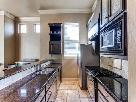 1608 Rivercrest Court Fort Worth TX 76107