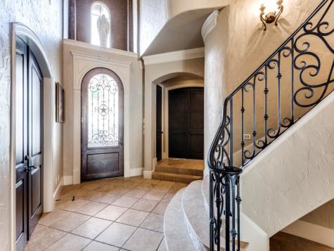 1608 Rivercrest Court Fort Worth TX 76107