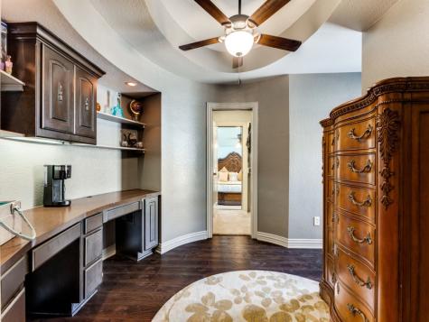 1608 Rivercrest Court Fort Worth TX 76107