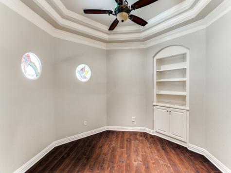 1608 Rivercrest Court Fort Worth TX 76107