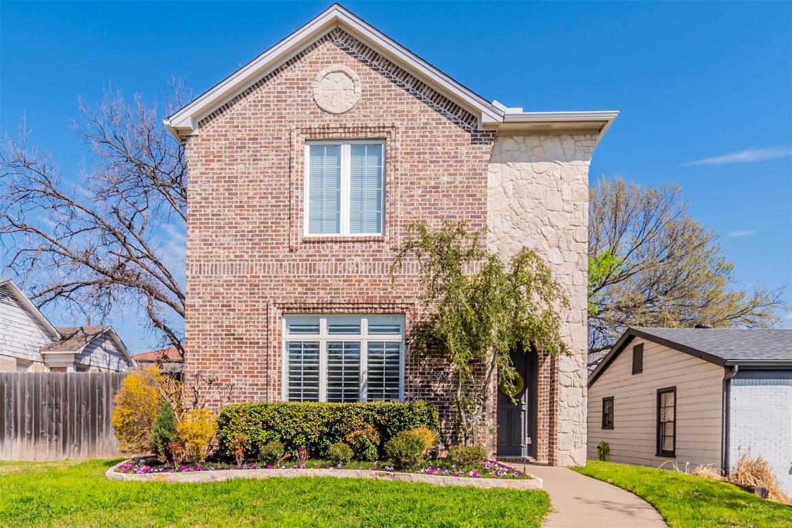 5606 Pershing Avenue Fort Worth TX 76107