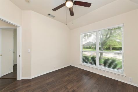207 Meredith Court Irving TX 75063