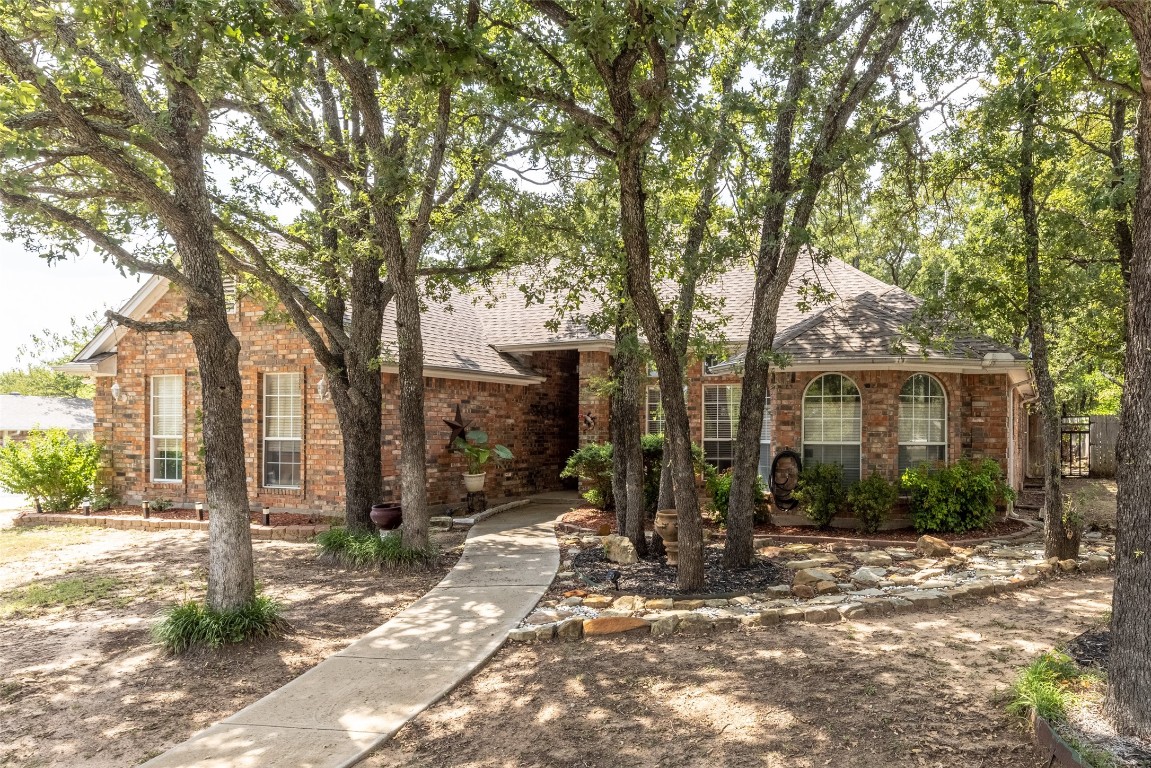 514 Longo Court Runaway Bay TX 76426