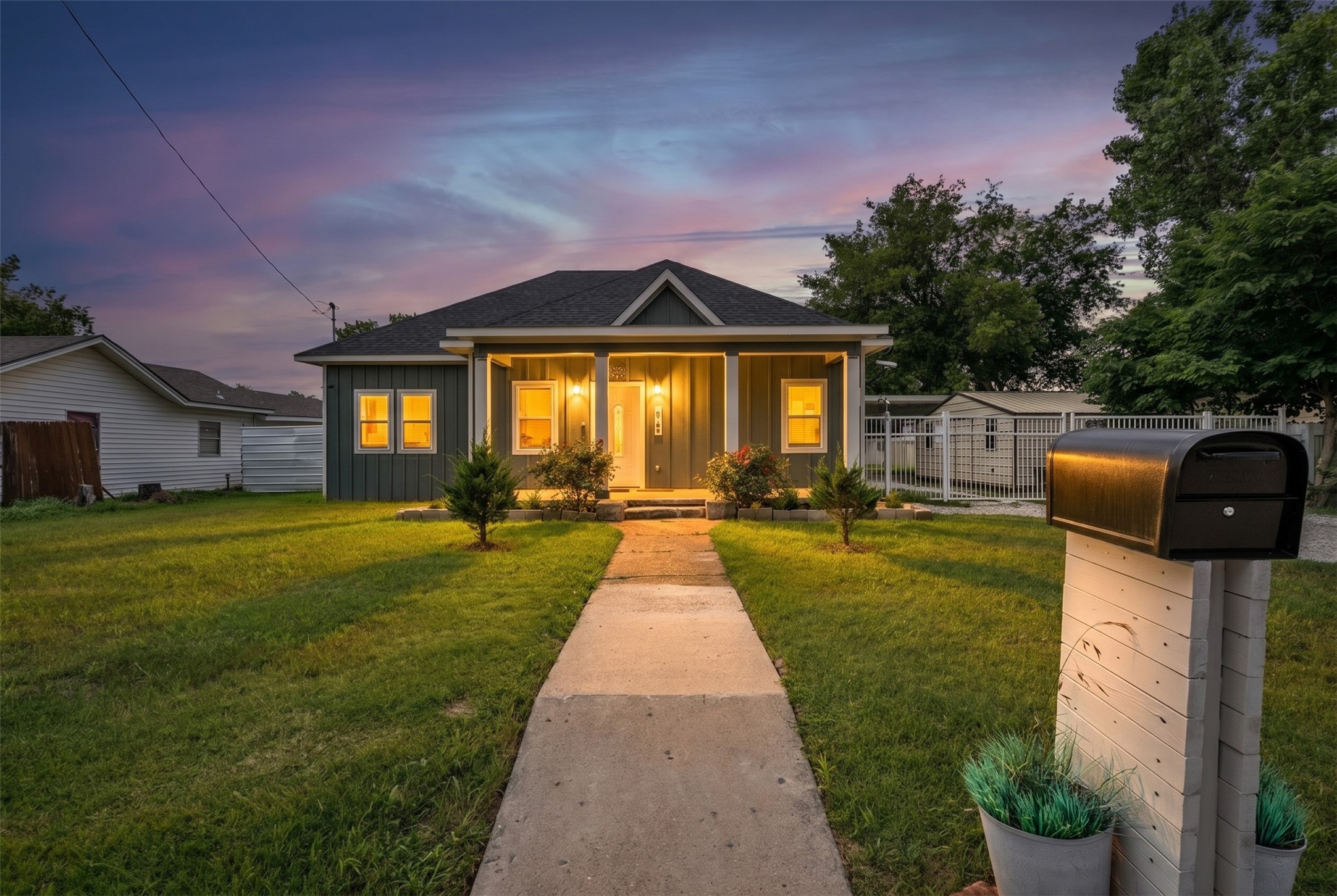 403 13th Street Mineral Wells TX 76067