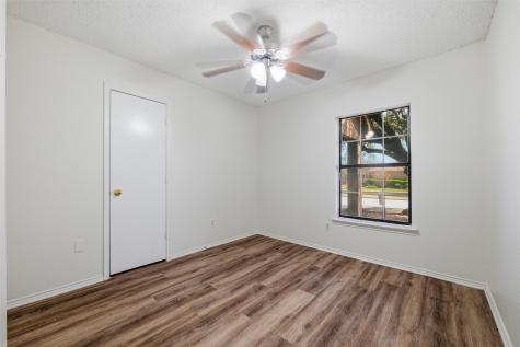 4238 Emerson Drive Grand Prairie TX 75052