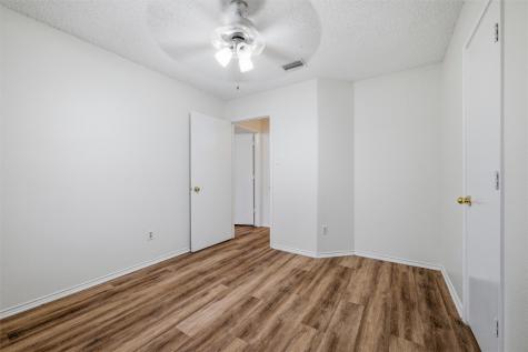 4238 Emerson Drive Grand Prairie TX 75052
