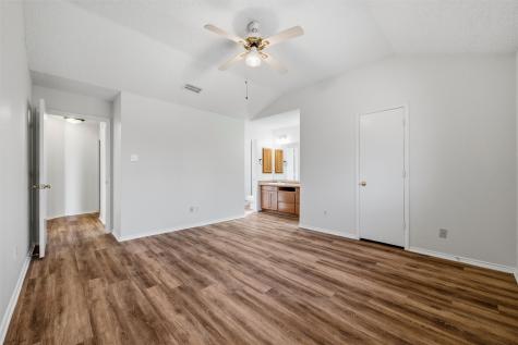 4238 Emerson Drive Grand Prairie TX 75052