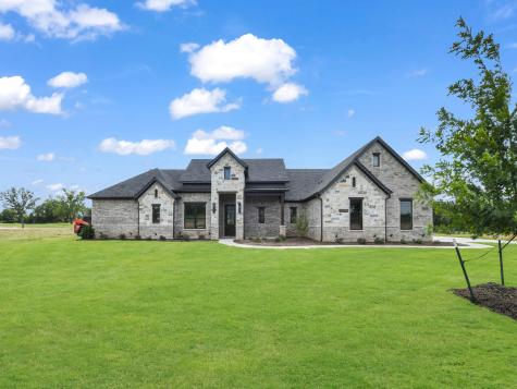 305 Wrangler Court Weatherford TX 76088