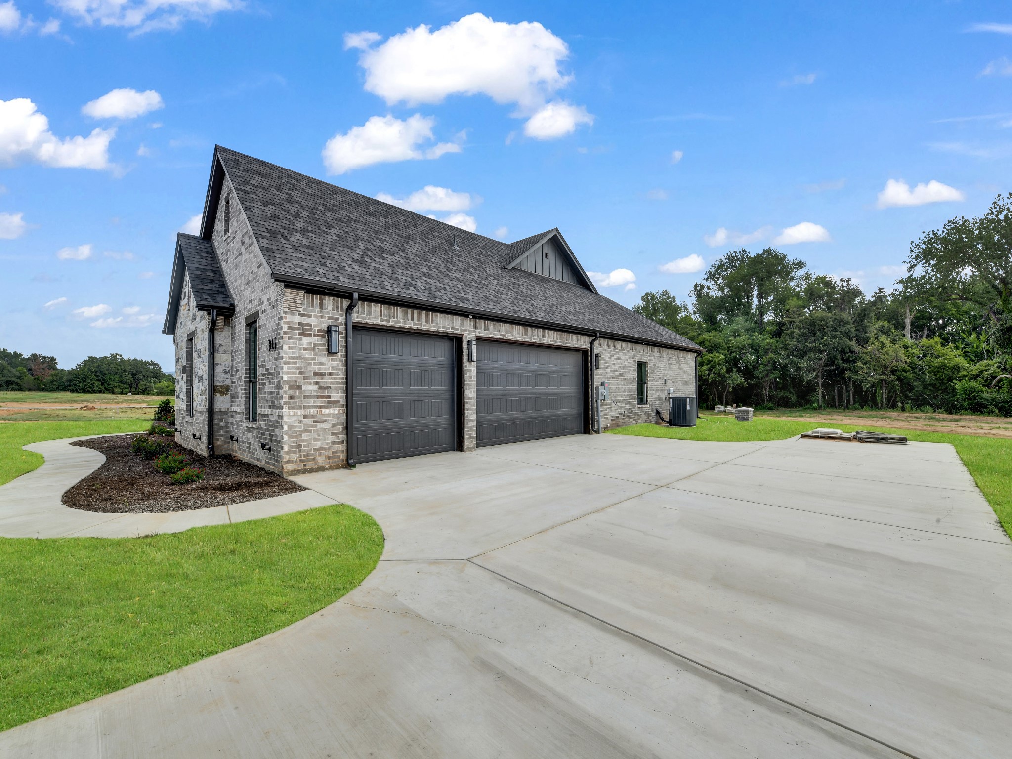 305 Wrangler Court Weatherford TX 76088