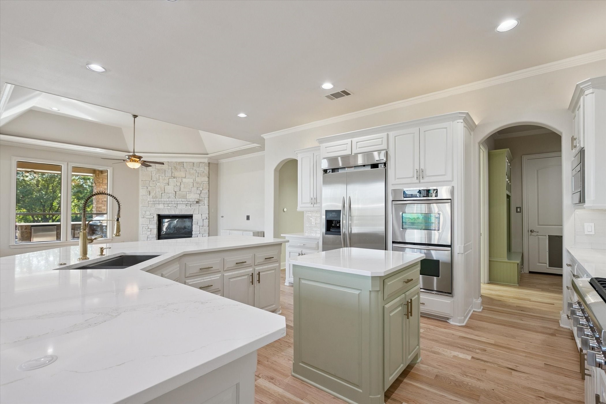 1608 Overlook Terrace Keller TX 76262