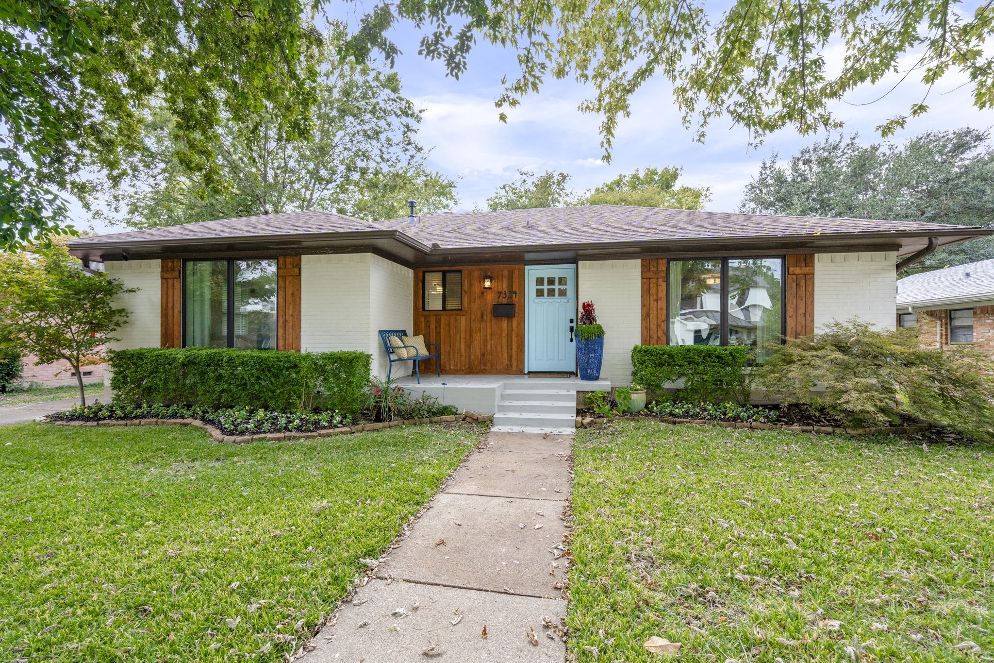 7324 Bennington Drive Dallas TX 75214