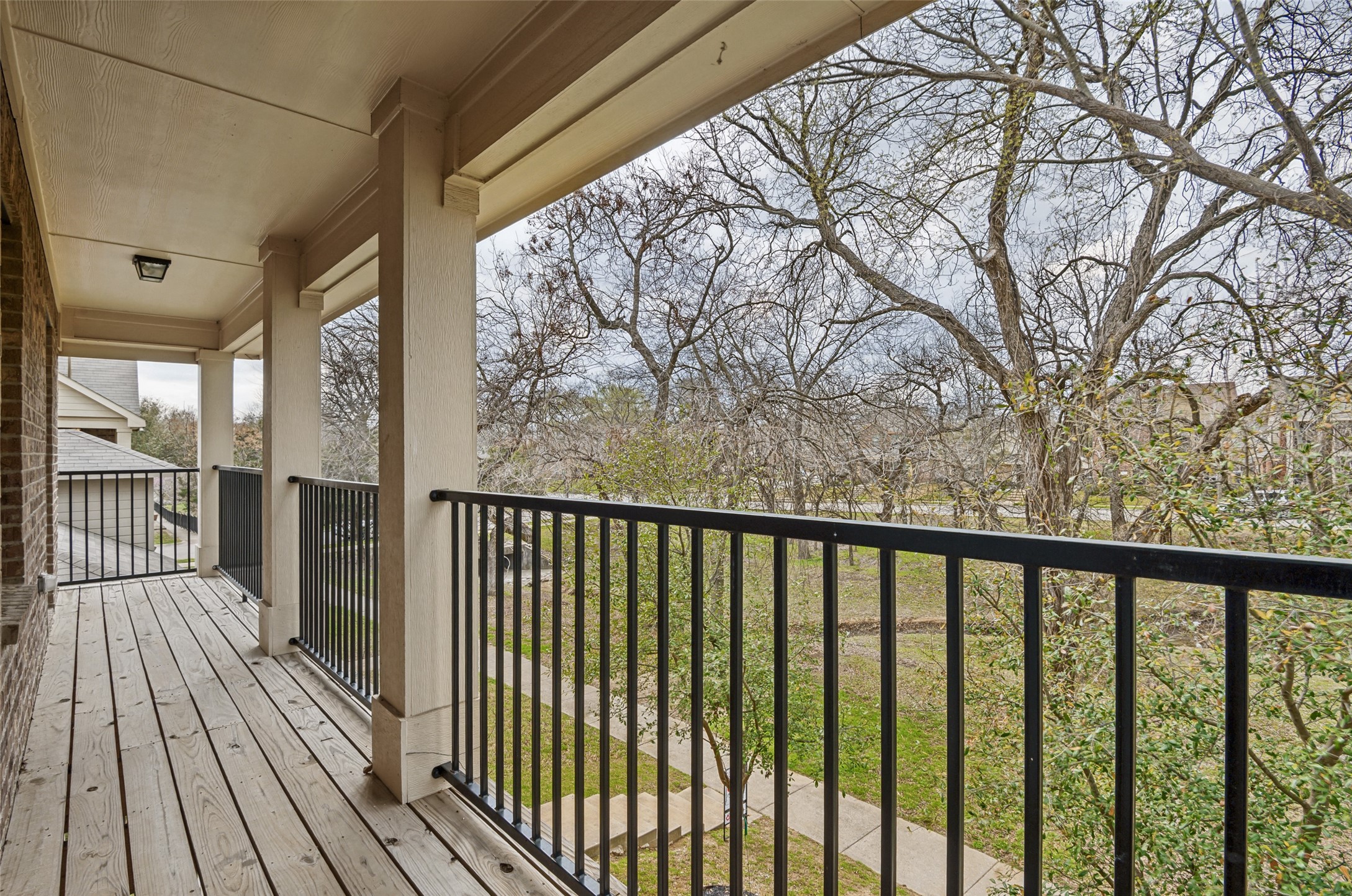 209 Riverdell Court Lancaster TX 75146
