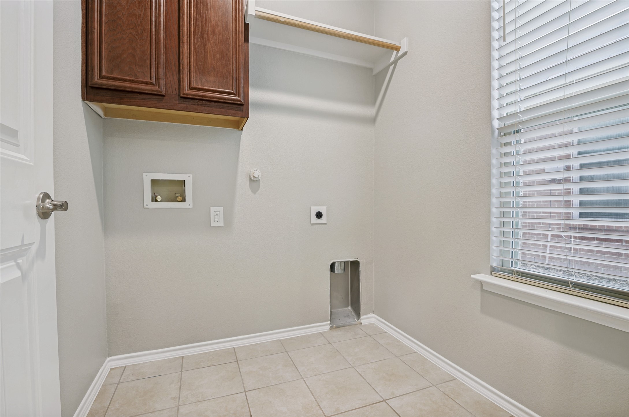 209 Riverdell Court Lancaster TX 75146
