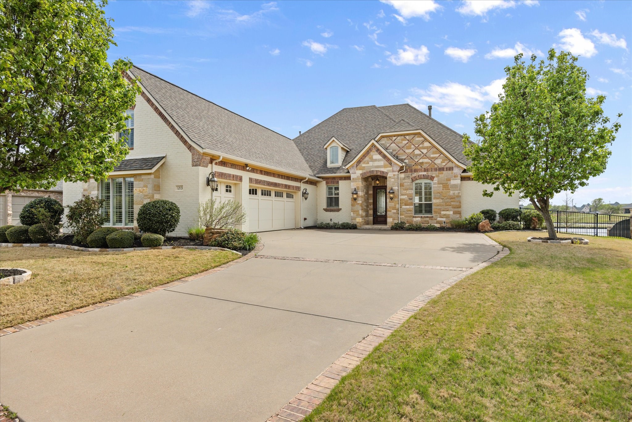 1213 Prestwick Court Granbury TX 76048