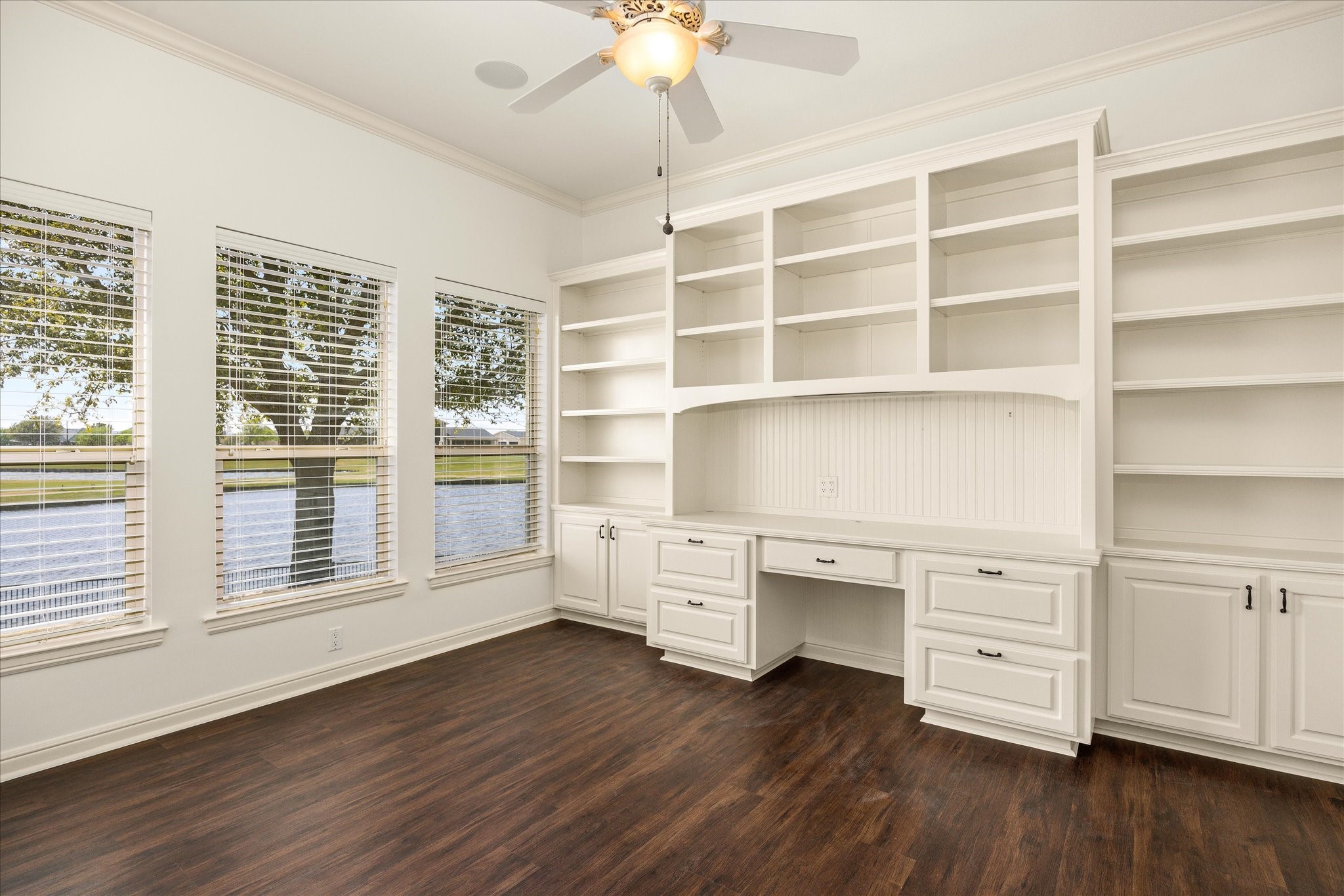 1213 Prestwick Court Granbury TX 76048