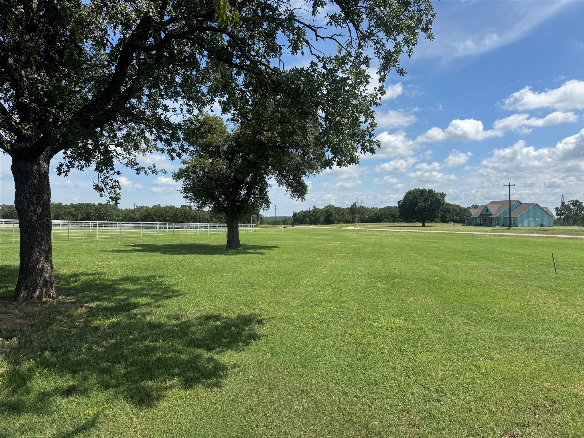 125 Rolling Bend Road Alvord TX 76225