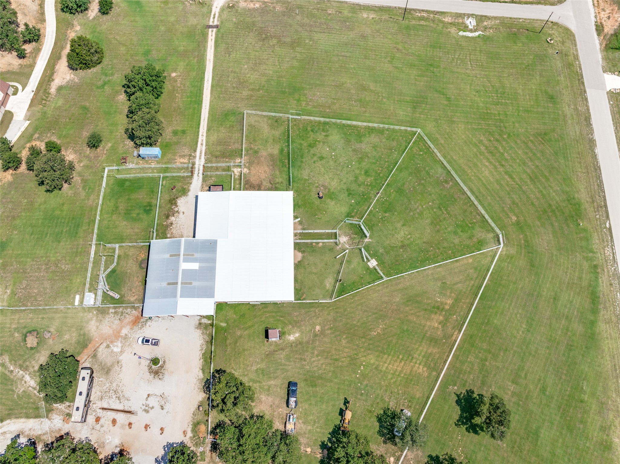125 Rolling Bend Road Alvord TX 76225
