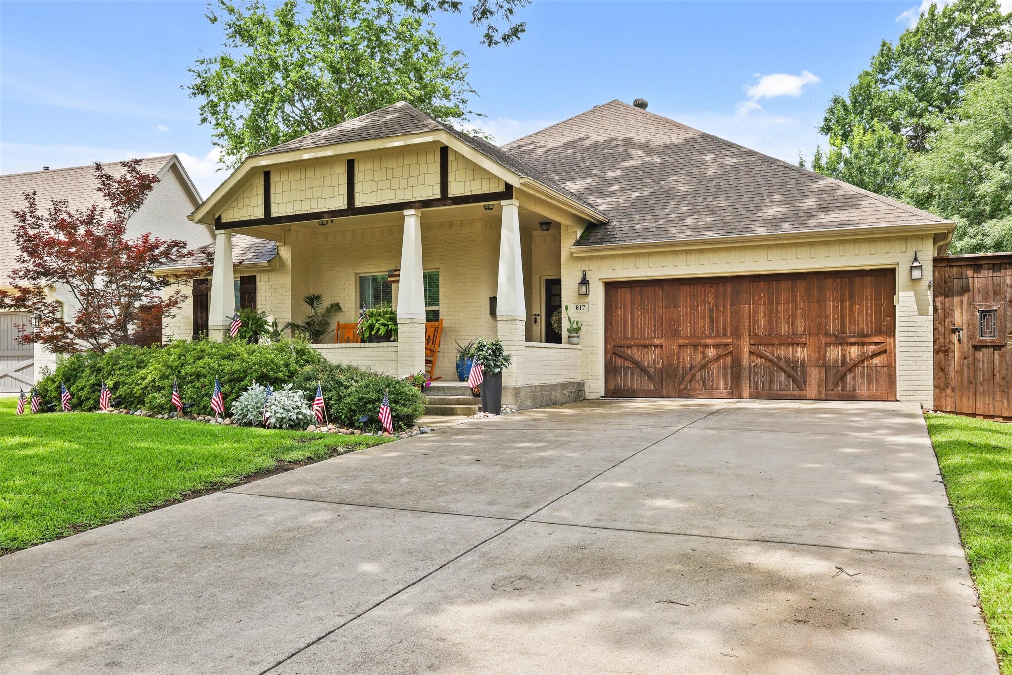817 N Bailey Avenue Fort Worth TX 76107