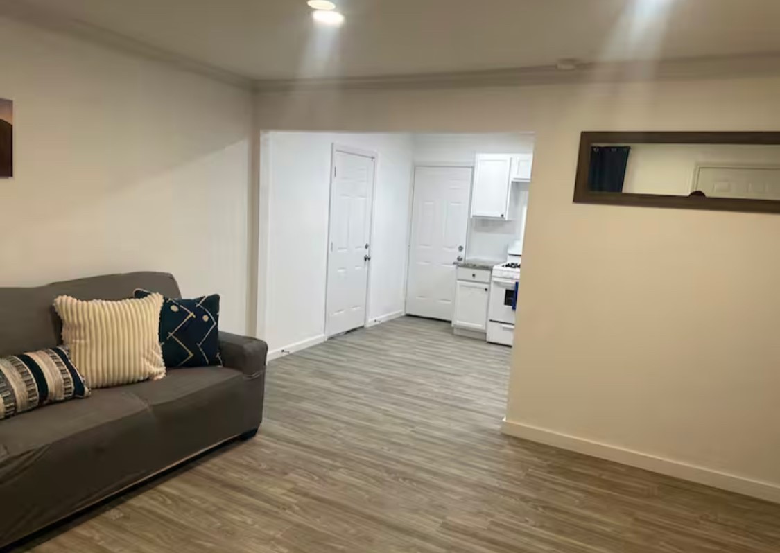 3915 Ambrose Drive Dallas TX 75241