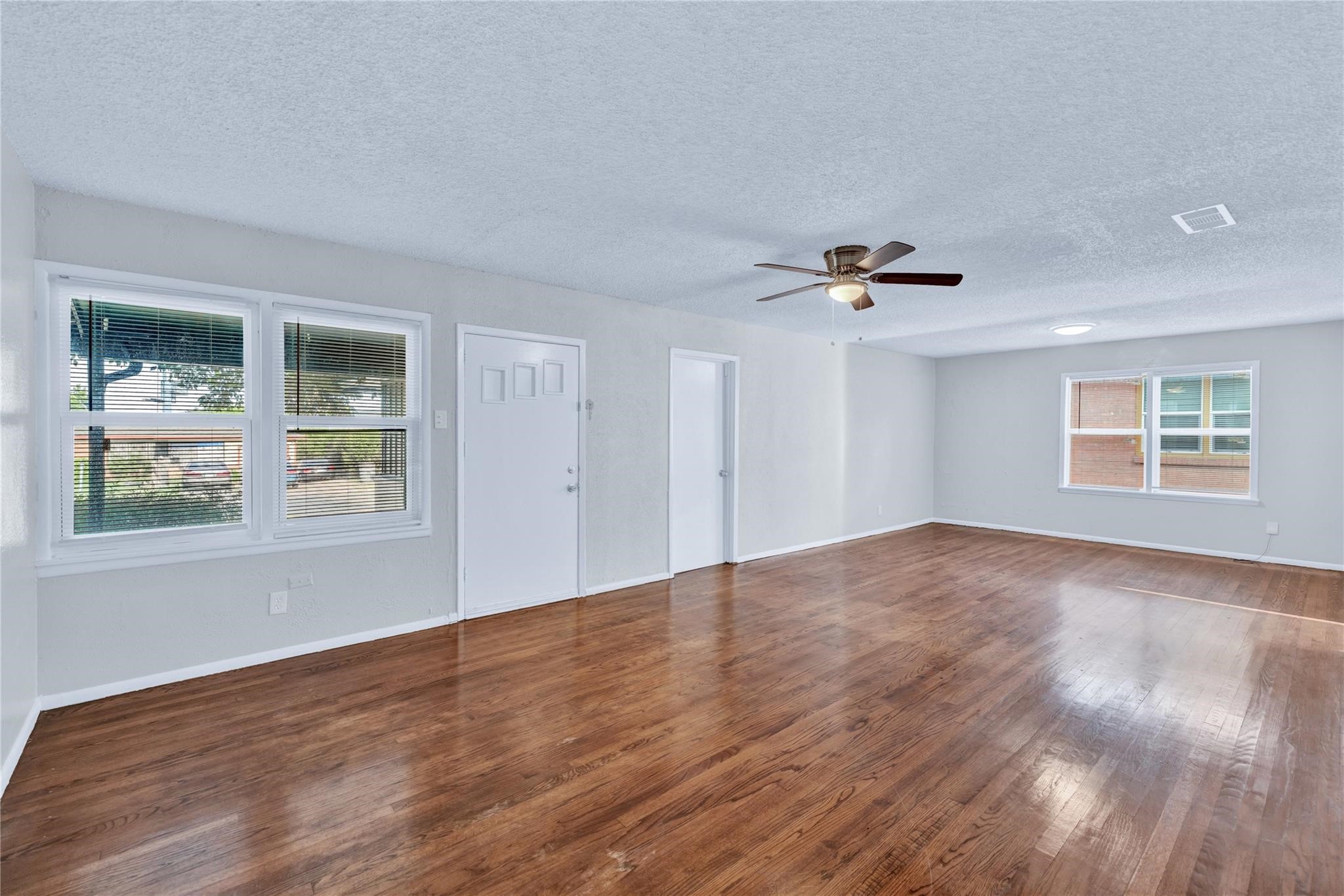 4208 Huckleberry Circle Dallas TX 75216