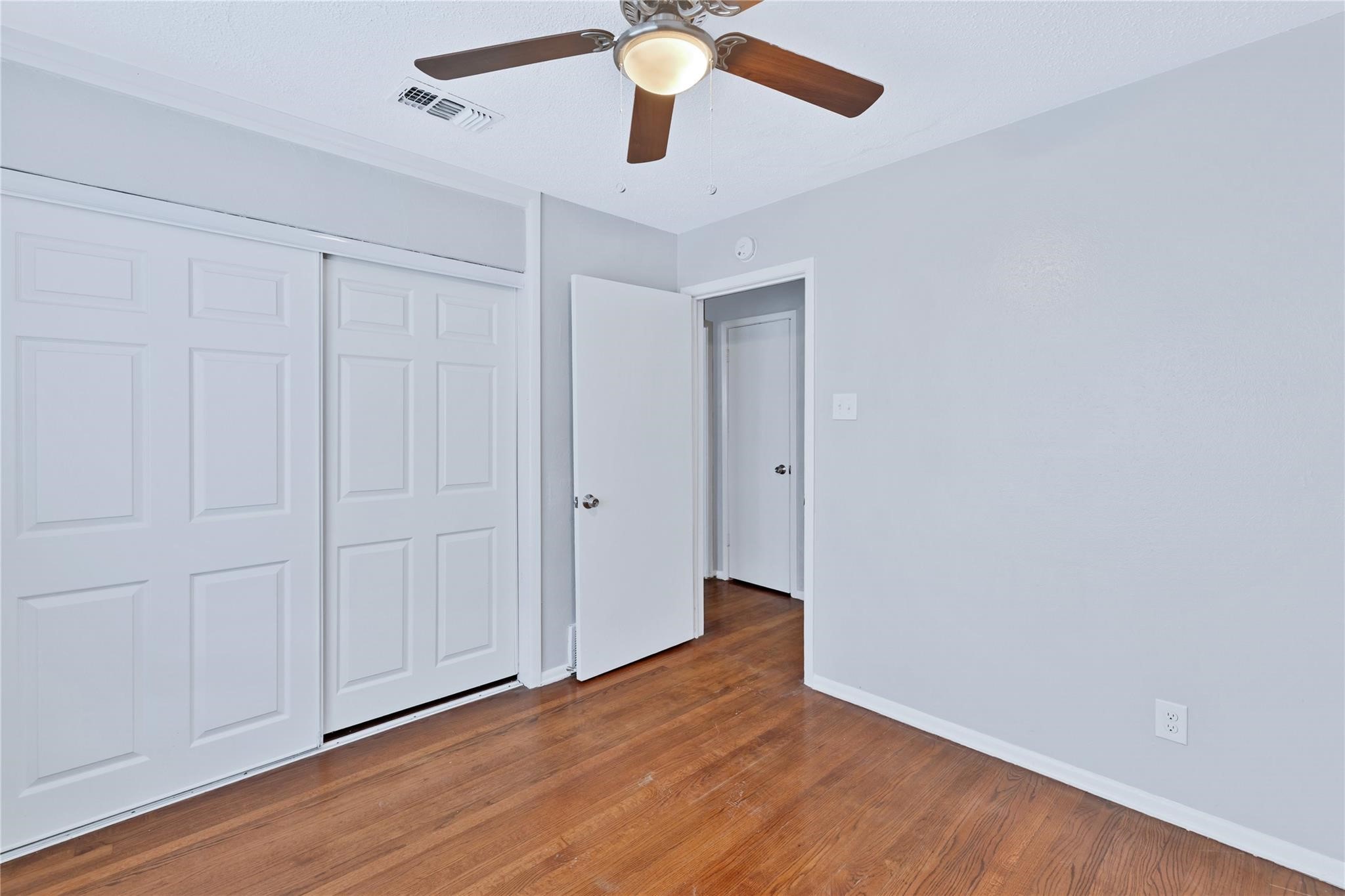 4208 Huckleberry Circle Dallas TX 75216