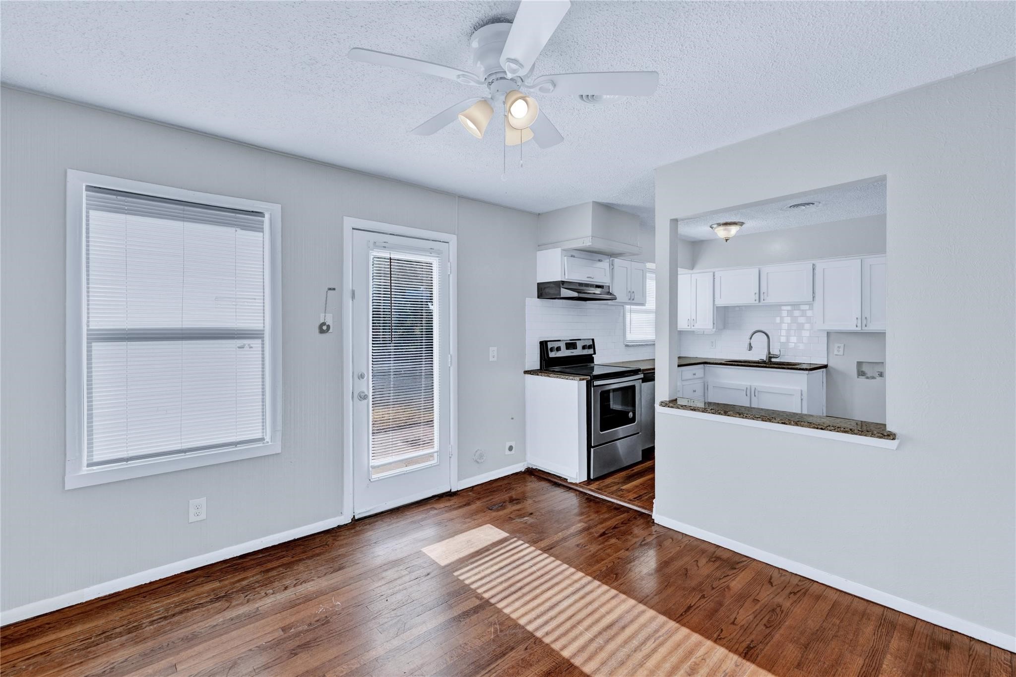 4208 Huckleberry Circle Dallas TX 75216