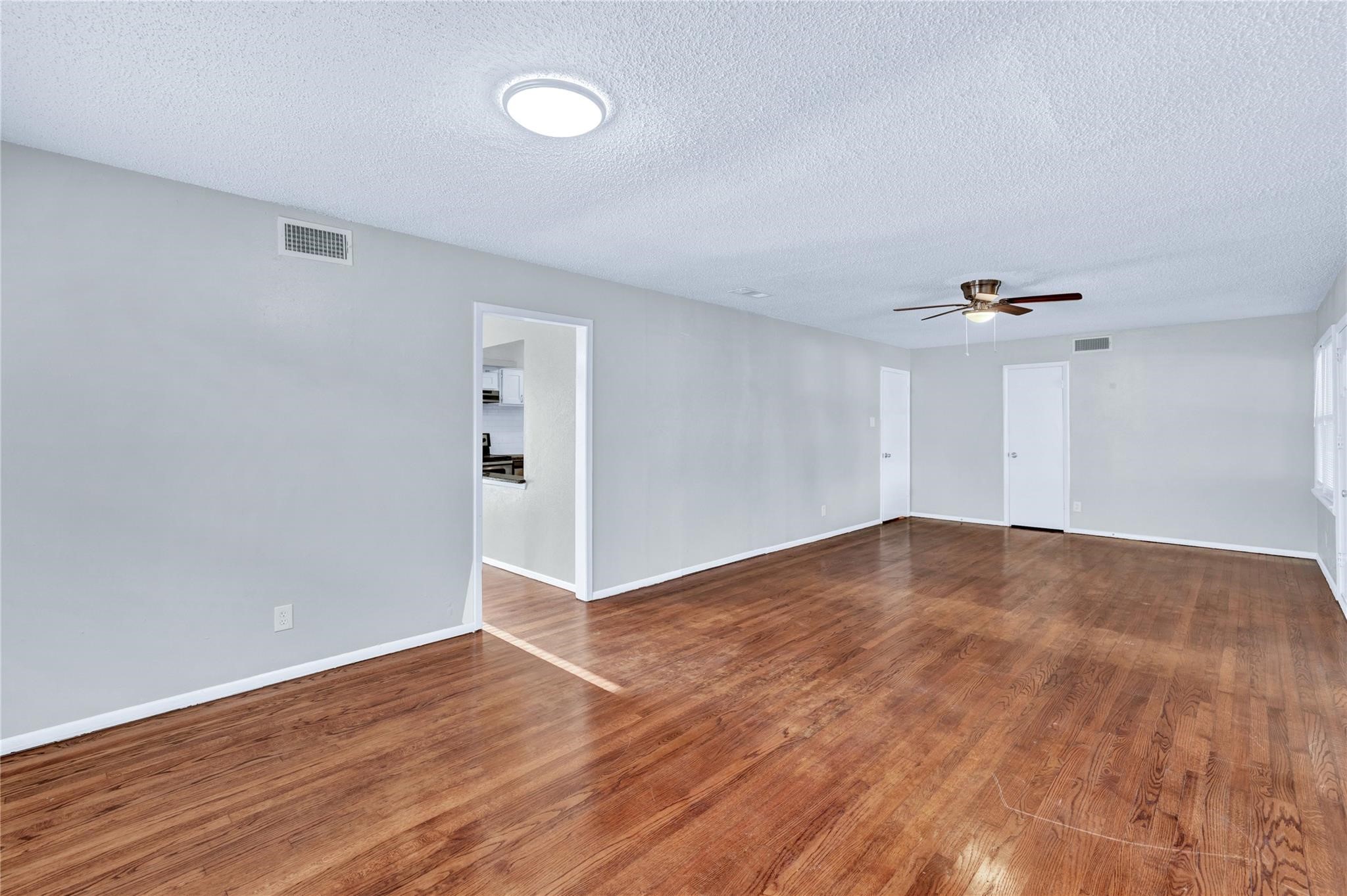4208 Huckleberry Circle Dallas TX 75216