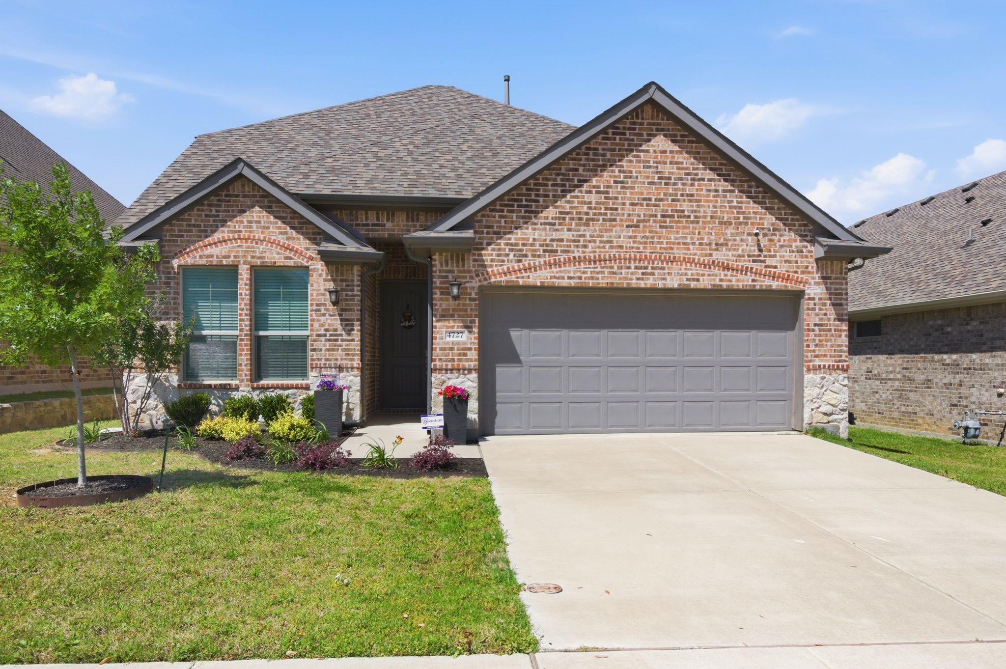 4727 Bluffview Drive Haltom City TX 76137