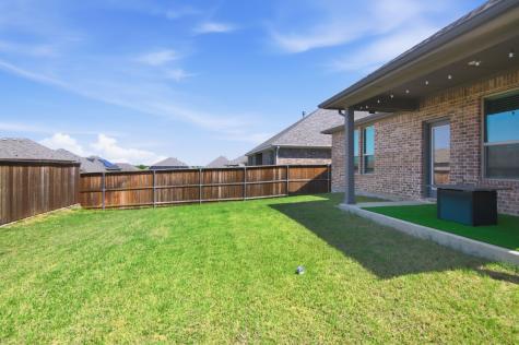 4727 Bluffview Drive Haltom City TX 76137