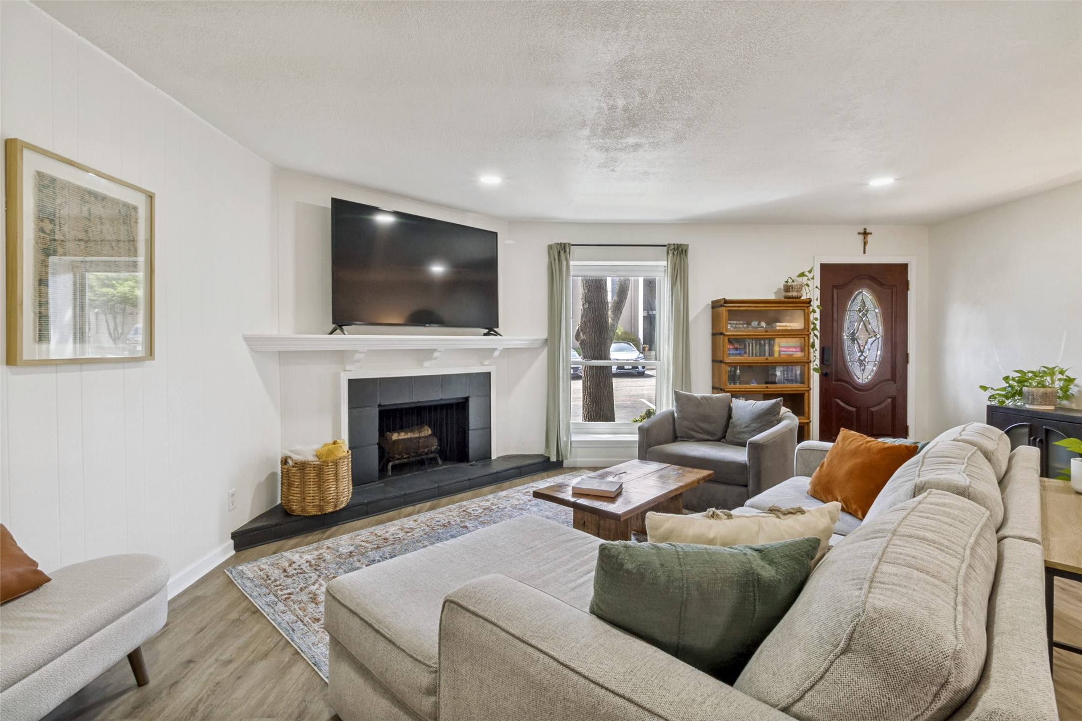 15910 Coolwood Drive Dallas TX 75248